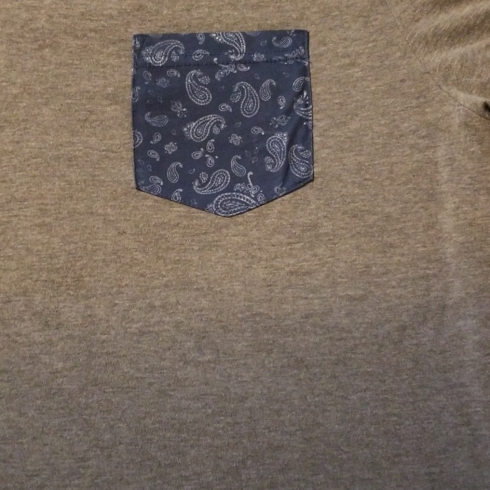 Nice Tee - Picture 3 of 4